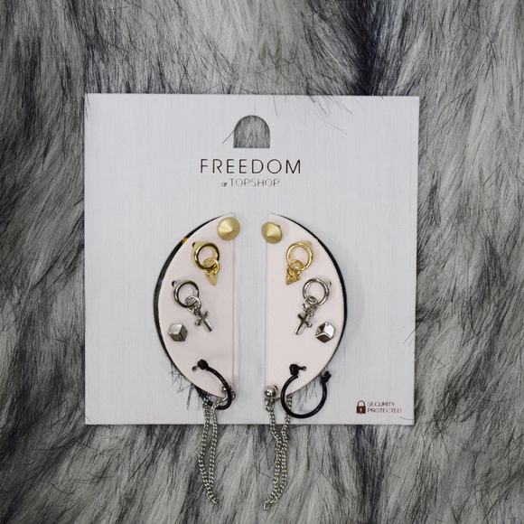 Topshop Jewelry - Topshop 'Freedom' Earring Collection 5 Pack
